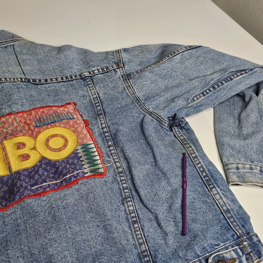 Vintage 80s/ 90s HBO Patch Light Wash Denim Jacket Sz Med Patch Pre Loved - Picture 14 of 16